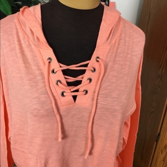 SO Peach XL lace up hoodie and high rise dolphin shorts both NWT - Picture 14 of 16